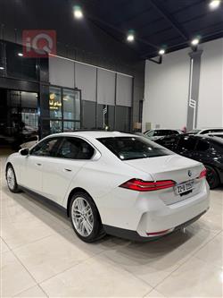 بي ام دبليو الفئة 5